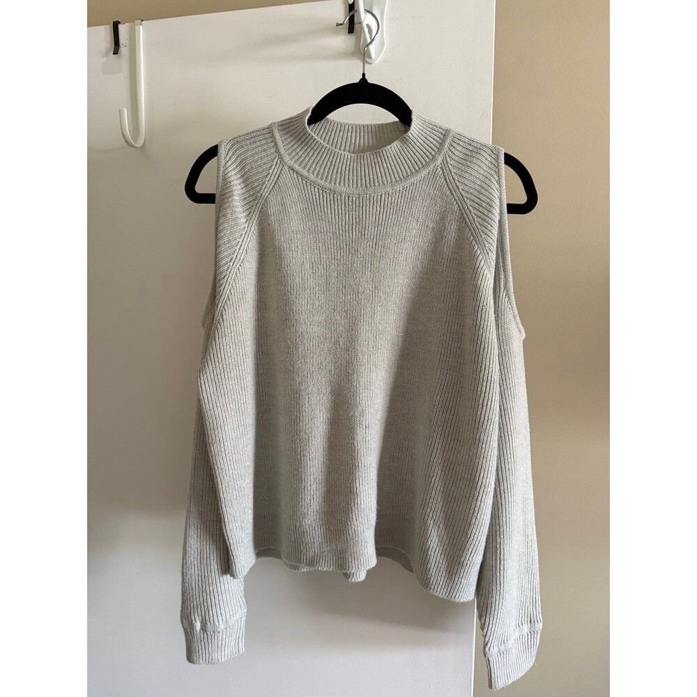 H&M Gray Cold Shoulder Sweater Long Sleeve Size L Fall Winter Closet Basic